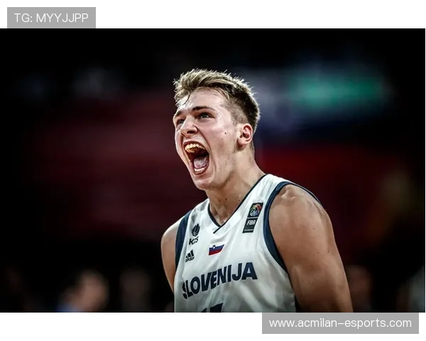 佩特拉契替补立刻建功晋级在握